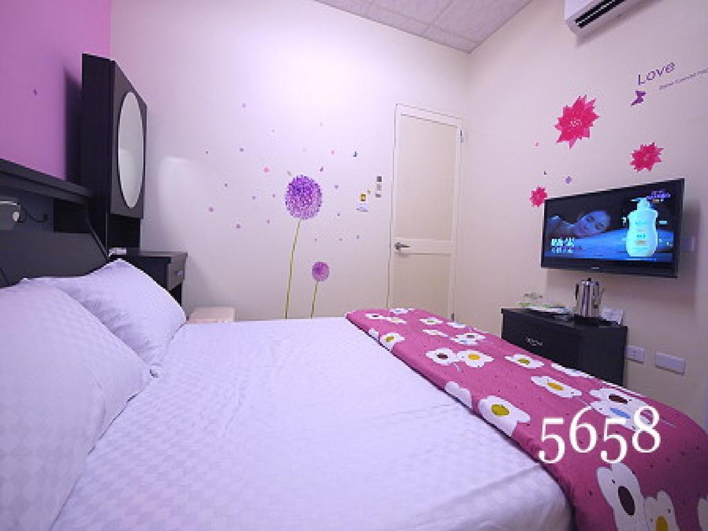 Ferienwohnung Hua Qiao De Jia Donggang Exterior foto